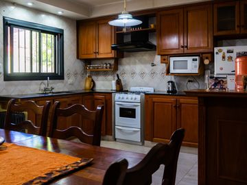 Venta Casa Barrio Murialdo Villa Bosch cochera