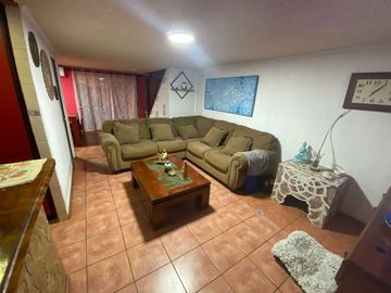 Casa en venta en CURICÓ
