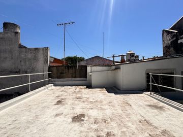 PH PARQUE AVELLANEDA SIN EXPENSAS PATIO TERRAZA
