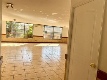 Departamento en Venta en Precio Rebajado / Ricardo Cumming /Av Pdte Balmaceda / 2D 2B Bodega