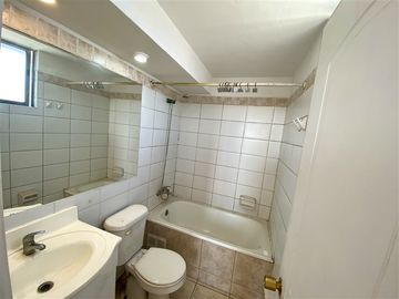 Departamento en Venta en Precio Rebajado / Ricardo Cumming /Av Pdte Balmaceda / 2D 2B Bodega