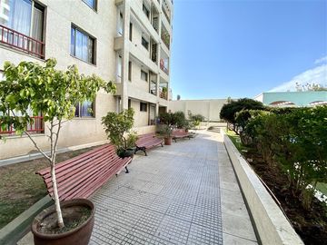 Departamento en Venta en Precio Rebajado / Ricardo Cumming /Av Pdte Balmaceda / 2D 2B Bodega