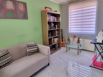Casa en Venta en Metro Quilín