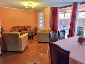 Casa en Venta en Metro Quilín