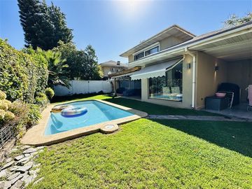 Casa en Venta en Condominio Cousiño Macul