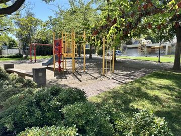 Casa en Venta en Condominio Cousiño Macul