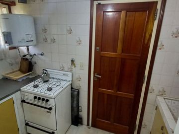 Casa y 4 departamentos Venta Villa Gesell centro