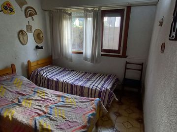 Casa y 4 departamentos Venta Villa Gesell centro