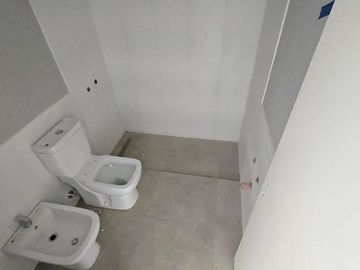 Venta Monoambiente divisible con Balcón en Flores
