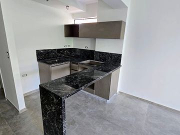 Venta Monoambiente divisible con Balcón en Flores