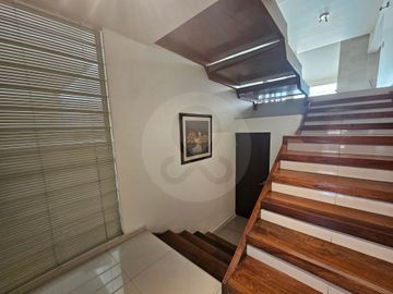 Casa en condominio en venta en Lomas de las Aguilas