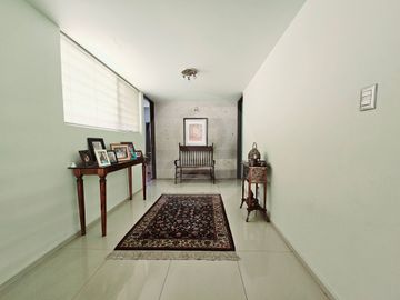 Casa en condominio en venta en Lomas de las Aguilas