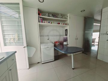 Casa en condominio en venta en Lomas de las Aguilas