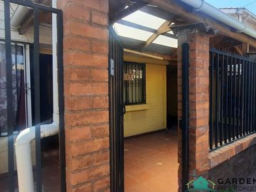 VENTA CASA SANTA MARIA DE MAIPÚ, 3HA,2BA,MAIPÚ,LA FARFANA