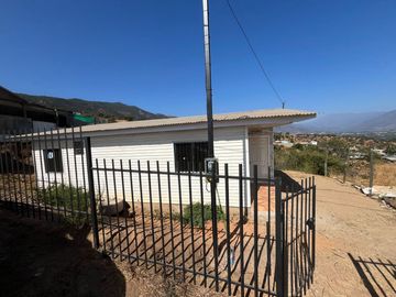 LIMACHE-OLMUE, SE VENDE LINDA CASA DE 3D, 1 B