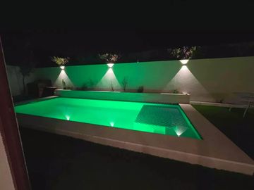 EN VENTA GRAN CASA MEDITERRANEA, AMPLIO TERRENO