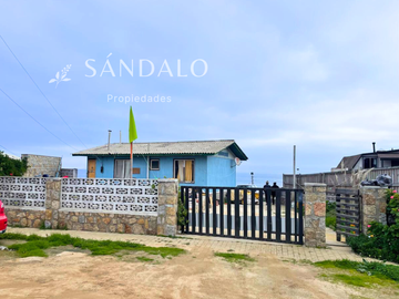 VENTA CASA EN PUNTA DE TRALCA, COMUNA EL QUISCO.