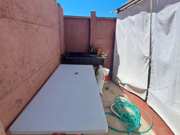 CASA  EN BARRIO TRANQUILO EN BELLOTO NORTE