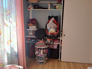 CASA  EN BARRIO TRANQUILO EN BELLOTO NORTE