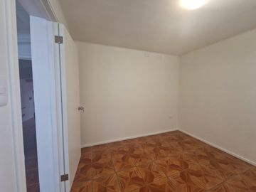 SE VENDE CASA PASAJE 4 RAÚL GRANFELDT BUSTAMANTE CORONEL