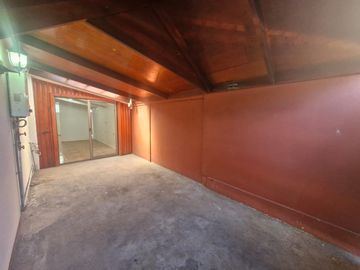 SE VENDE CASA PASAJE 4 RAÚL GRANFELDT BUSTAMANTE CORONEL