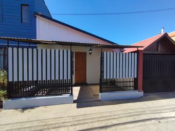 SE VENDE CASA PASAJE 4 RAÚL GRANFELDT BUSTAMANTE CORONEL