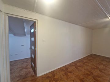 SE VENDE CASA PASAJE 4 RAÚL GRANFELDT BUSTAMANTE CORONEL