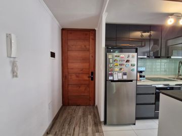 EN VENTA HERMOSO  DEPARTAMENTO ESTILO MODERNO,  PENCO