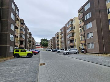EN VENTA HERMOSO  DEPARTAMENTO ESTILO MODERNO,  PENCO