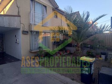 OPORTUNIDAD DE CASA EN VENTA EN MAIPU 3D 3B