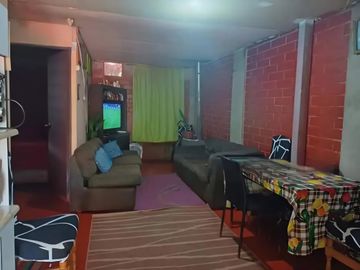 VENTA CASA 2HAB 1BA RAUCO