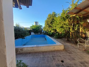 SE VENDE PROPIEDAD COMERCIAL DE 768MT2
