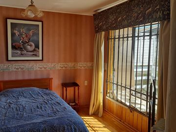 INCREIBLE CASA EN VENTA, ALGARROBO 6D 3B 4E