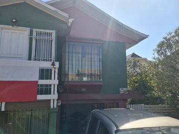 INCREIBLE CASA EN VENTA, ALGARROBO 6D 3B 4E