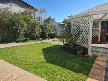 INCREIBLE CASA EN VENTA, ALGARROBO 6D 3B 4E