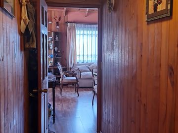INCREIBLE CASA EN VENTA, ALGARROBO 6D 3B 4E