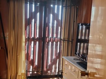 INCREIBLE CASA EN VENTA, ALGARROBO 6D 3B 4E