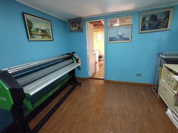 OPORTUNIDAD UNICA CASA EN EL CORAZON DE SANTIAGO CENTRO