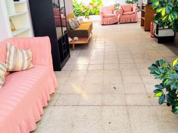 CRISOL AMPLIA CASA EN MENA, CENTRAL MÁS DEPTO