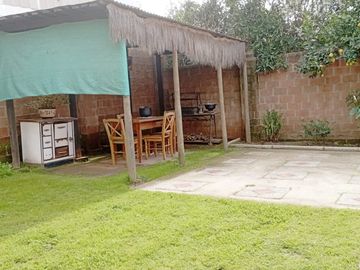 CRISOL CASA CENTRAL Y AMPLIO PATIO