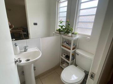 VENTA AMPLIA CASA EN SAN BERNARDO 3H 2B