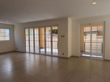 Casa en venta en Fracc Portofino en Metepec