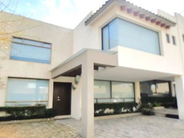 Casa en venta en Valle de Las Fuentes Calimaya