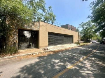 CASA DE LUJO EN VENTA PALMILLAS