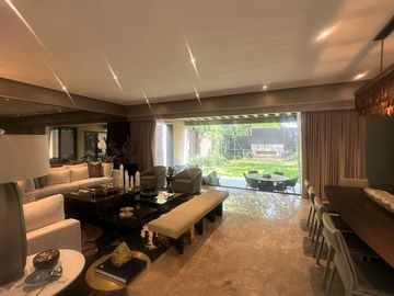 CASA DE LUJO EN VENTA PALMILLAS