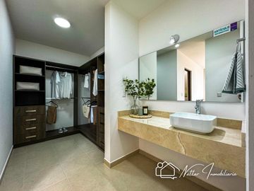 Casa en Zakia Queretaro Moderno