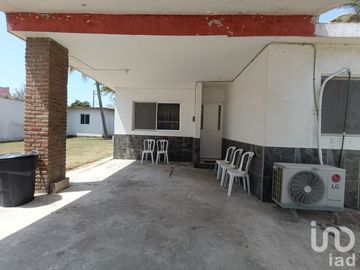 CASA EN VENTA EN ANTÓN LIZARDO, ALVARADO, VERACRUZ, VER.