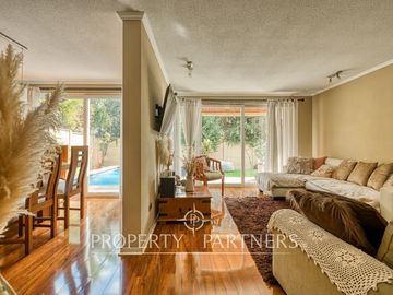 Venta de hermosa casa en condominio, con excelente conectividad!