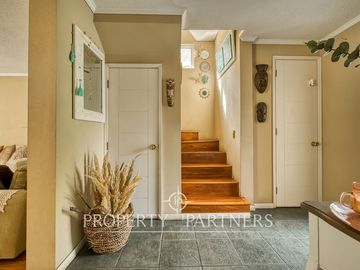 Venta de hermosa casa en condominio, con excelente conectividad!