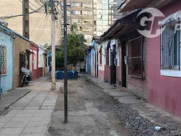 Casa en Venta en Placilla- Av Ecuador
